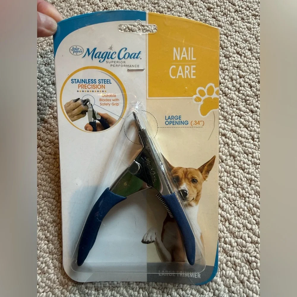 aquapaw Blue Pet Bathing Tool & Magic Coat Blue Nail Trimmer Duo